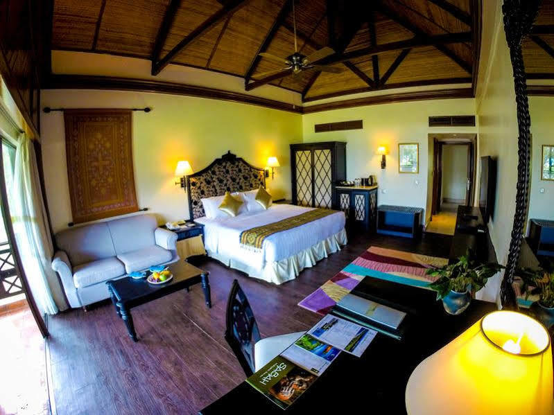 Villa At Nexus Resort & Spa Karambunai Kampong Bikasan Exterior foto