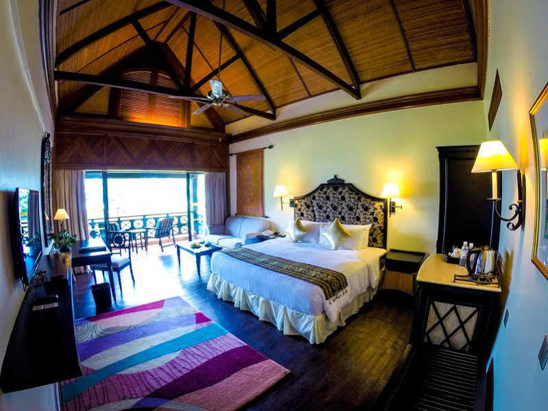 Villa At Nexus Resort & Spa Karambunai Kampong Bikasan Exterior foto